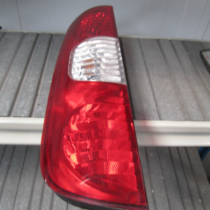PILOTO TRASERO IZQUIERDO FIAT DOBLO
