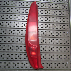 PILOTO TRASERO IZQUERIDO FIAT PUNTO 2001 5P