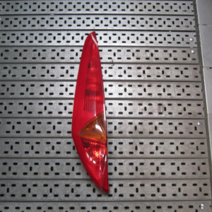 PILOTO TRASERO IZQUIERDO FIAT PUNTO 2001 3P