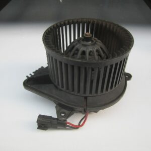MOTOR CALEFACCION RENAULT LAGUNA I 841915A