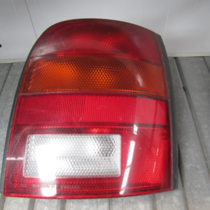 PILOTO TRASERO DERECHO NISSAN MICRA 92-98