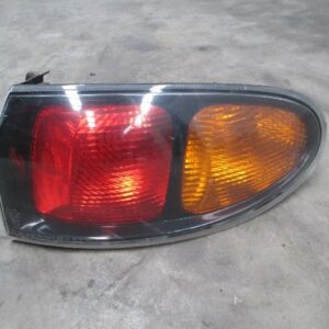 PILOTO TRASERO DERECHO DAEWOO LANOS 3P