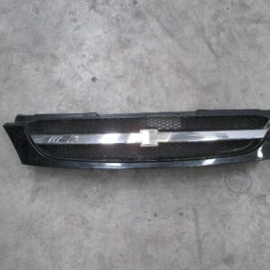 REJILLA DELANTERA CHEVROLET LACETTI NEGRA 96547129
