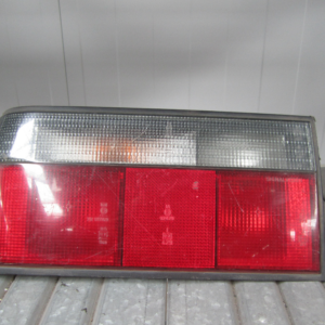 PILOTO TRASERO IZQUIERDO RENAULT 9 F2
