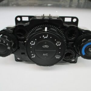 MANDOS CALEFACCION FORD FIESTA 2010 8A6119980AE MAX AC