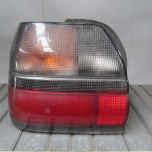 PILOTO TRASERO IZQUIERDO RENAULT 19 CHAMADE F2