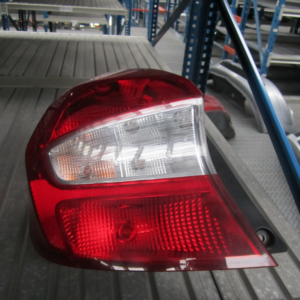 PILOTO TRASERO IZQUIERDO FORD KA 2017
