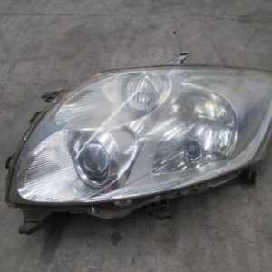 FARO IZQUEIRDO TOYOTA AURIS 2008 LUPA