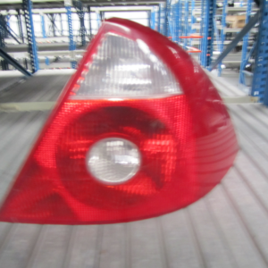PILOTO TRASERO DERECHO FORD MONDEO 2005