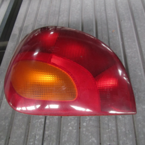 PILOTO TRASERO IZQUIERDO FORD FIESTA 96