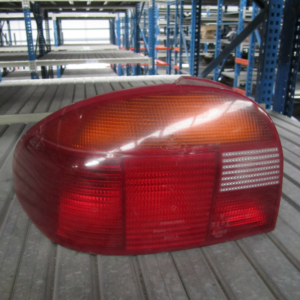 PILOTO TRASERO IZQUIERDO FORD MONDEO 1993
