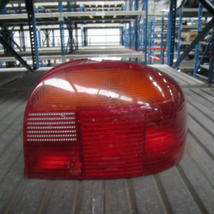 PILOTO TRASERO DERECHO FORD MONDEO 93