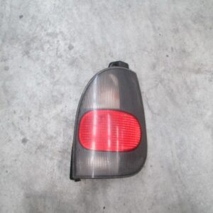 PILOTO TRASERO DERECHO RENAULT ESPACE III