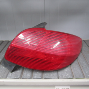 PILOTO TRASERO DRERECHO PEUGEOT 206 FASE 1