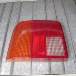 TULIPA IZQ PEUGEOT 205 F1