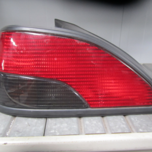 PILOTO TRASERO IZQUIERDO PEUGEOT 306 SEDAN