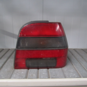 PILOTO TRASERO DERECHO VOLKSWAGEN POLO MK2 AHUM