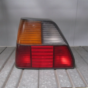 PILOTO TRASERO IZQUIERDO VOLKSWAGUEN GOLF II