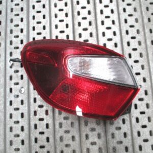 PILOTO TRASERO IZQUIERDO HYUNDAI i10 5P 2023 92401-K7000 92401K7000