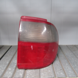 PILOTO TRASERO DERECHO SEAT ALHAMBRA