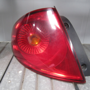 PILOTO TRASERO IZQUIERDO SEAT TOLEDO III