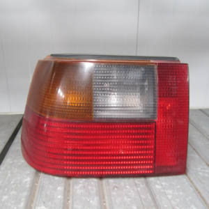 PILOTO TRASERO IZQUIERDO SEAT IBIZA 6K 95