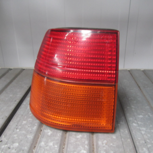 PILOTO TRASERO IZQUIERDO SEAT TOLEDO I FASE 1