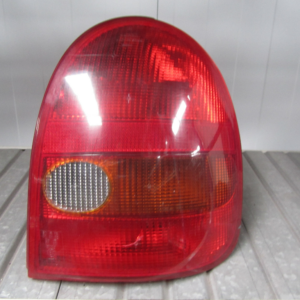 PILOTO TRASERO DERECHO OPEL CORSA B 3 PUERTAS