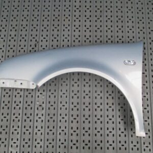 ALETA DELANTERA IZQUIERDA VOLKSWAGEN GOLF IV GRIS