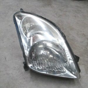 FARO DERECHO SUZUKI SWIFT 2005