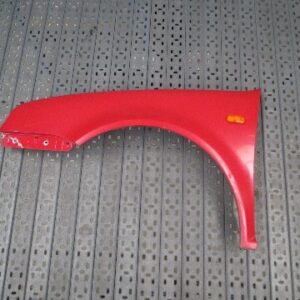 ALETA DELANTERA IZQUIERDA VOLKSWAGEN GOLF IV ROJO
