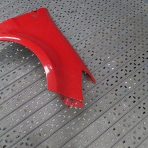 ALETA DELANTERA DERECHA RENAULT CLIO III COLOR ROJO