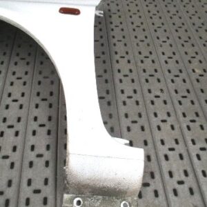 ALETA DELANTERA IZQUIERDA RENAULT CLIO 99 BLANCO