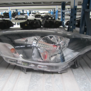 FARO IZQUIERDO FORD KA 2017