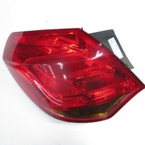 PILOTO TRASERO IZQUIERDO OPEL ASTRA J 2009