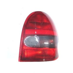 PILOTO TRASERO DERECHO OPEL CORSA B 3 PUERTAS BLANCO