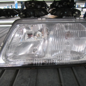 FARO IZQUIERDO AUDI A3 8L 1998