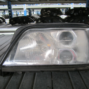 FARO IZQUIERDO AUDI A6 C4 NIEBLA