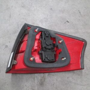 PILOTO TRASERO IZQUIERDO AUDI A6 C5 4B5945095B