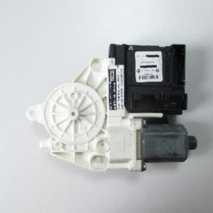 MOTOR ALZALUNAS DELANTERO DERECHO AUDI A3 8P 8P0959802E