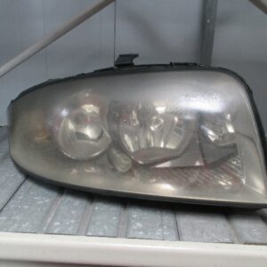 FARO DERECHO AUDI A2 8Z0941004H