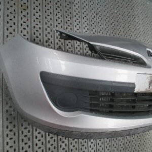 DEFENSA DELANTERA RENAULT CLIO III GRIS PLATA