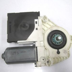 MOTOR ALZALUNAS DELANTERO DERECHO PASSAT 2008 1K0959792L