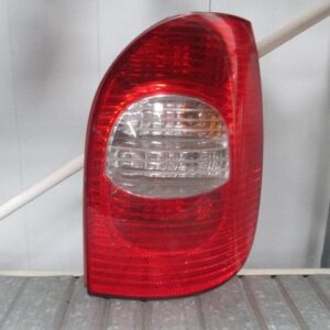 PILOTO TRASERO DERECHO XSARA PICASSO FASE 2 9650005780