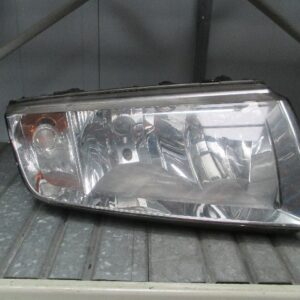 FARO DERECHO SKODA FABIA 2006