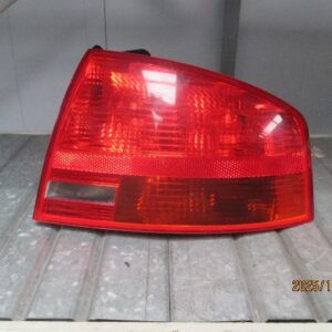 PILOTO TRASERO DERECHO AUDI A4 B7 8E5945096