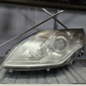 FARO IZQUIERDO RENAULT LAGUNA III 260600033R