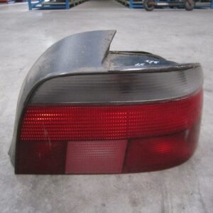 PILOTO TRASERO DERECHO BMW E39