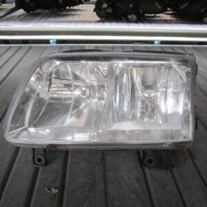FARO IZQUIERDO VOLKWAGEN POLO 2000