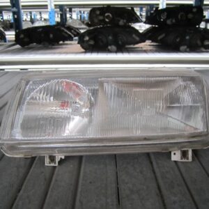 FARO IZQUIERDO VOLKSWAGEN PASSAT 1995